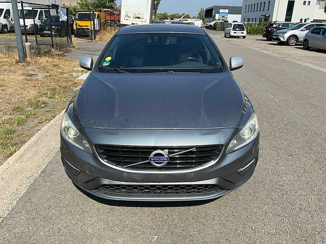 Volvo - 2016 - v60 - f - personenauto - afbeelding 23 van  31