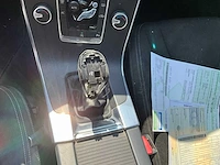 Volvo - 2016 - v60 - f - personenauto - afbeelding 6 van  32