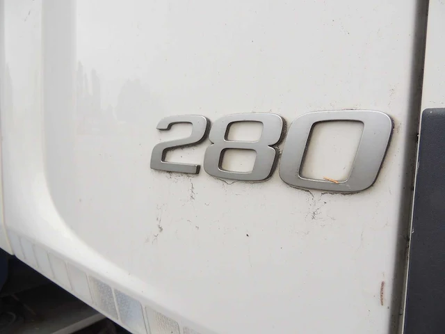Volvo - 2017 - fe280 tautliner - vrachtwagen - afbeelding 5 van  30