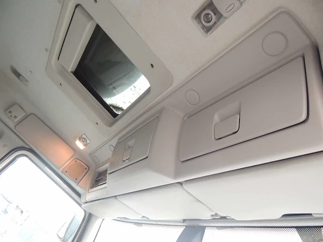 Volvo - 2017 - fe280 tautliner - vrachtwagen - afbeelding 14 van  30