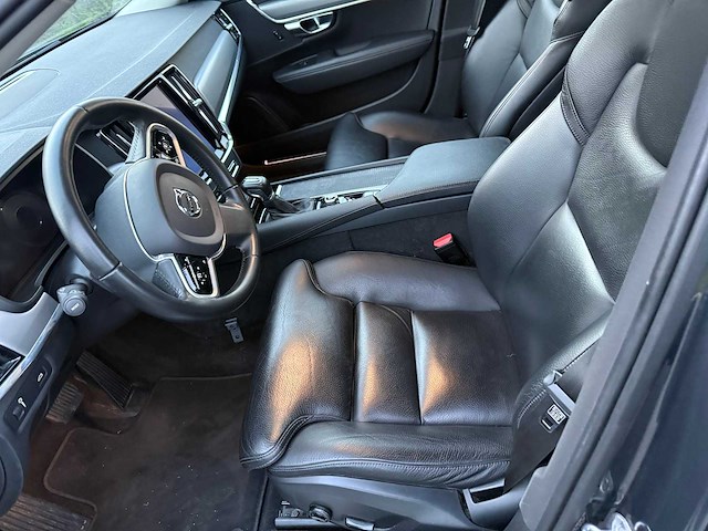Volvo - 2017 - v90 - d4 - personenauto - afbeelding 11 van  25