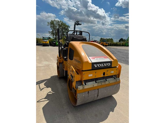 Volvo - 2019 - dd25b - grondwals - afbeelding 1 van  3