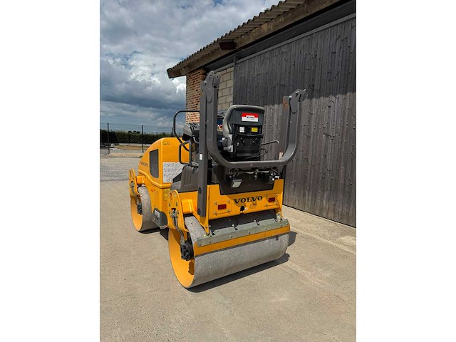 Volvo - 2019 - dd25b - grondwals - afbeelding 2 van  3