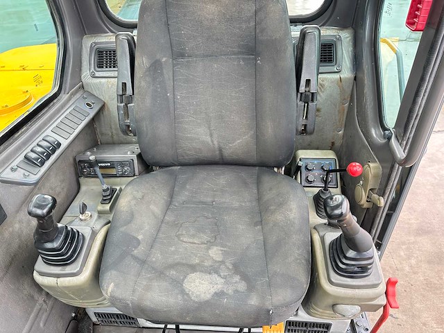 Volvo - 2019 - ec60d - midigraafmachine - afbeelding 33 van  41