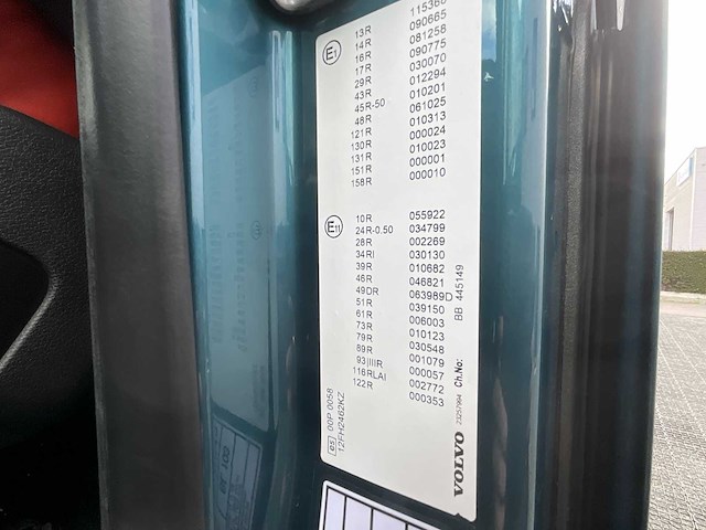 Volvo - 2023 - fh16 - vrachtwagen - afbeelding 23 van  47