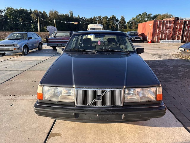 Volvo - 940 gl - oldtimer - afbeelding 12 van  32