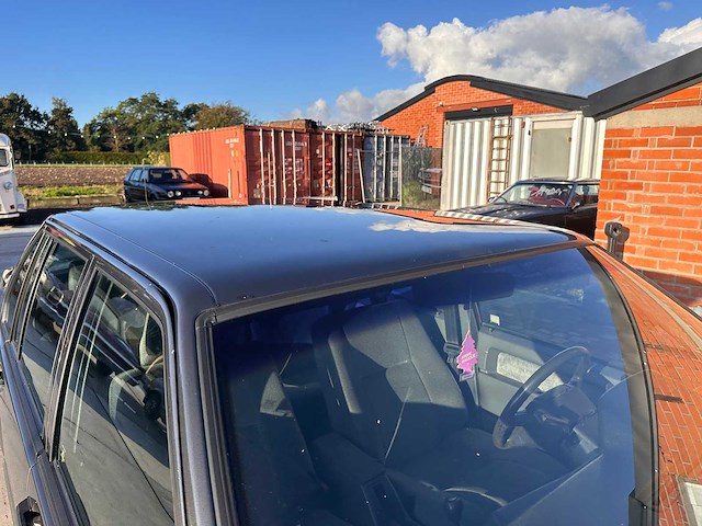 Volvo - 940 gl - oldtimer - afbeelding 24 van  32
