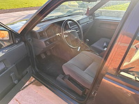 Volvo - 940 gl - oldtimer - afbeelding 2 van  9