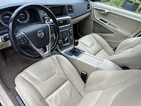 Volvo - d2 - v60 - bedrijfswagen - afbeelding 6 van  36