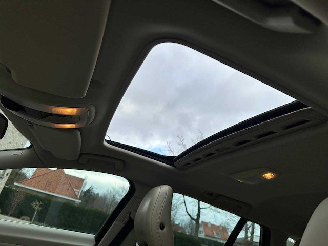 Volvo - d2 - v60 - bedrijfswagen - afbeelding 17 van  36