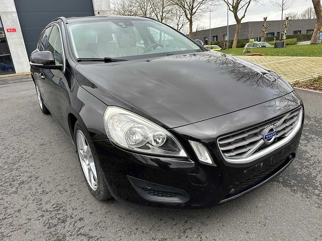 Volvo - d2 - v60 - bedrijfswagen - afbeelding 12 van  36