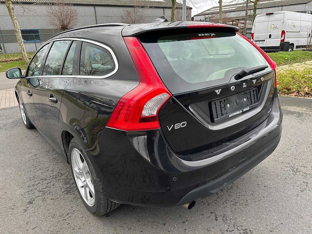 Volvo - d2 - v60 - bedrijfswagen - afbeelding 25 van  36