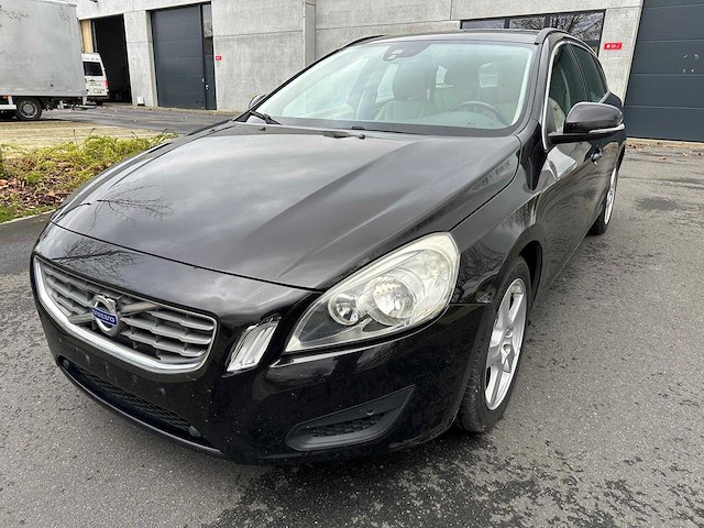 Volvo - d2 - v60 - bedrijfswagen - afbeelding 32 van  36
