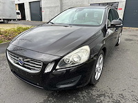 Volvo - d2 - v60 - bedrijfswagen - afbeelding 32 van  36