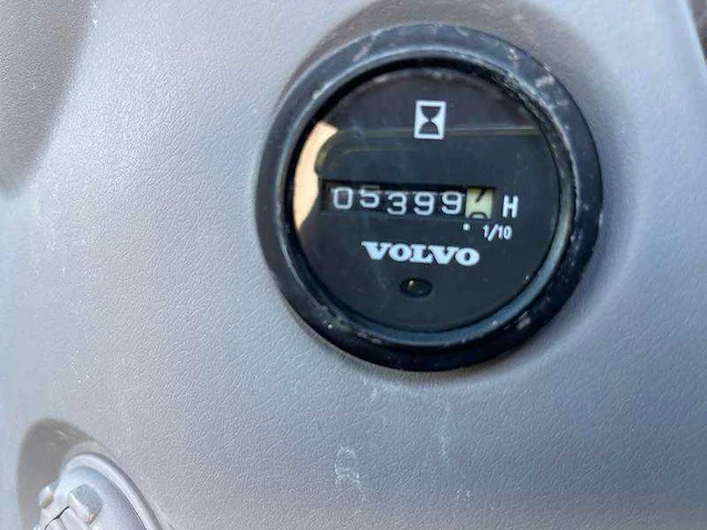 Volvo - ecr 235 dl - rupsen graafmachine - afbeelding 32 van  48