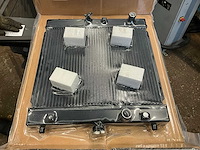 Volvo - ecr25d - radiator (2x)