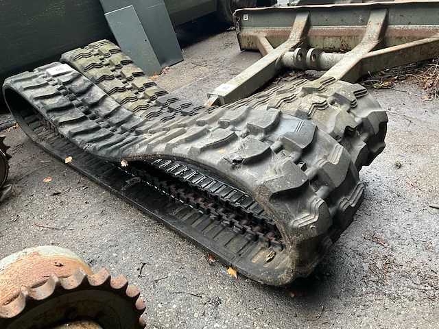 Volvo - ecr25d - rupsbanden (2x) - afbeelding 4 van  4