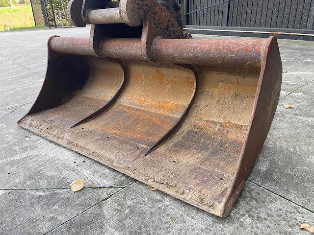 Volvo - ew140b - banden graafmachine - afbeelding 8 van  26