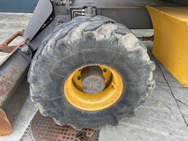Volvo - ew140b - banden graafmachine - afbeelding 21 van  26