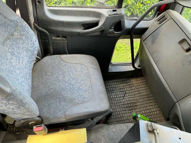 Volvo - fl6e - veegwagen - 2002 - afbeelding 16 van  34