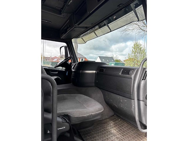 Volvo - fm9 - truck - 2002 - afbeelding 6 van  27