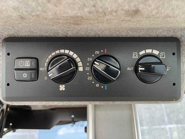 Volvo - l 120 g - wiellader - 2014 - afbeelding 3 van  22