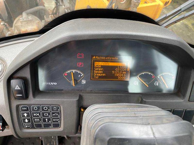Volvo - l 120 g - wiellader - 2014 - afbeelding 13 van  22