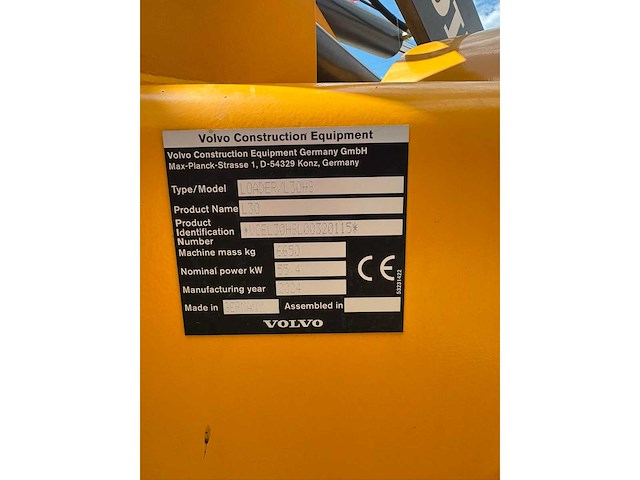 Volvo - l30 - shovel - 2024 - afbeelding 1 van  1