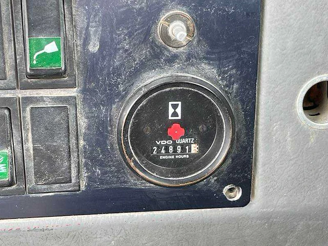 Volvo - l70 c - wiellader - afbeelding 18 van  31