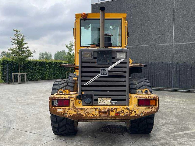 Volvo - l70 c - wiellader - afbeelding 26 van  31
