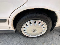 Volvo - s40 - youngtimer > 15 - afbeelding 7 van  31