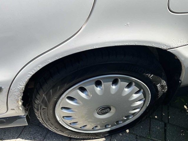 Volvo - s40 - youngtimer > 15 - afbeelding 33 van  44