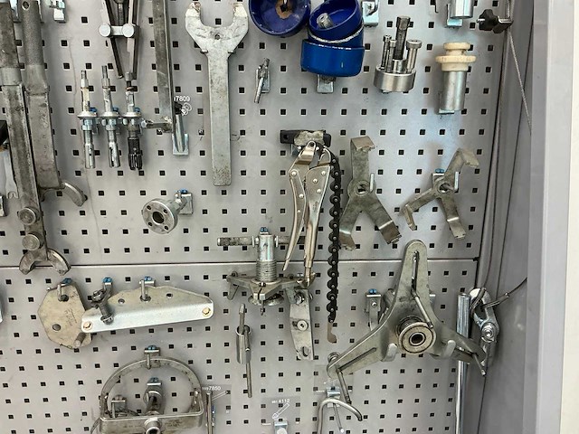Volvo - special tools - afbeelding 3 van  15