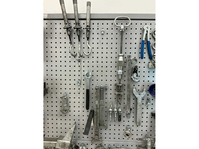 Volvo - special tools - afbeelding 1 van  3