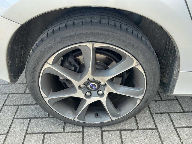 Volvo - v60 - ocean race - personenauto - afbeelding 3 van  34