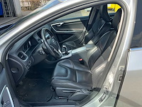 Volvo - v60 - ocean race - personenauto - afbeelding 6 van  34