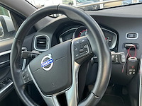 Volvo - v60 - ocean race - personenauto - afbeelding 10 van  34