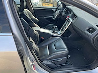 Volvo - v60 - ocean race - personenauto - afbeelding 20 van  34