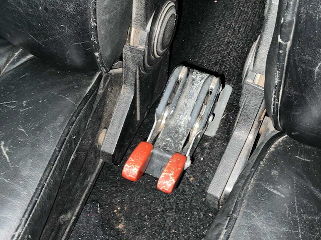 Volvo 164 oldtimer - afbeelding 12 van  15
