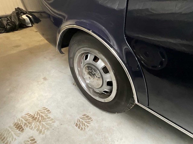 Volvo 164 oldtimer - afbeelding 48 van  63