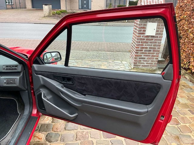 Volvo 480 es oldtimer - afbeelding 15 van  54