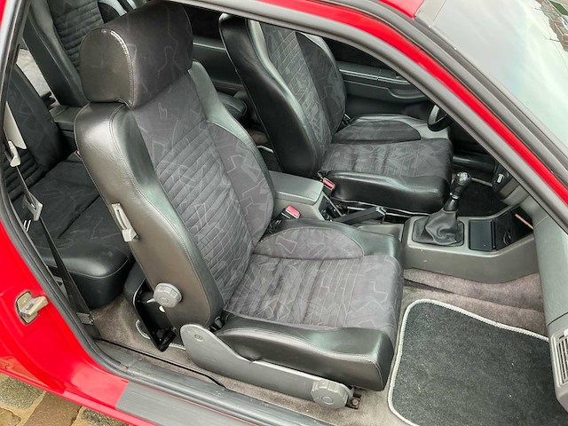 Volvo 480 es oldtimer - afbeelding 18 van  54