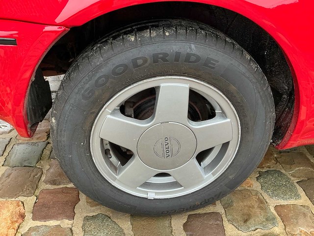 Volvo 480 es oldtimer - afbeelding 36 van  54