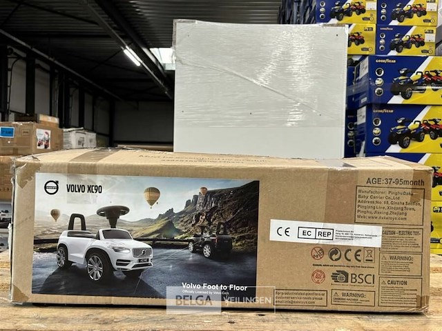 Volvo black - afbeelding 1 van  3