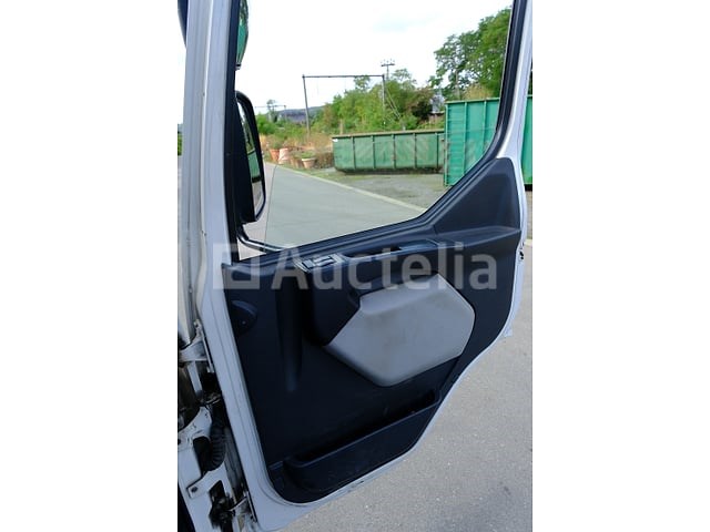 Volvo brush truck (2009-84,265 km)(vin: yv2tbm0a89b546382) - afbeelding 3 van  68