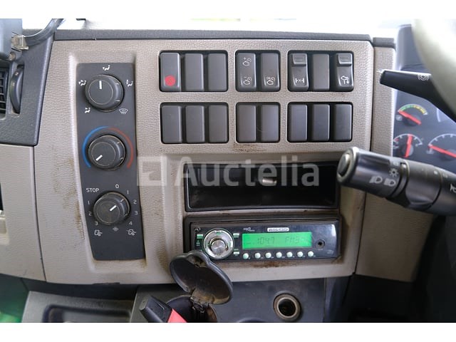 Volvo brush truck (2009-84,265 km)(vin: yv2tbm0a89b546382) - afbeelding 4 van  68