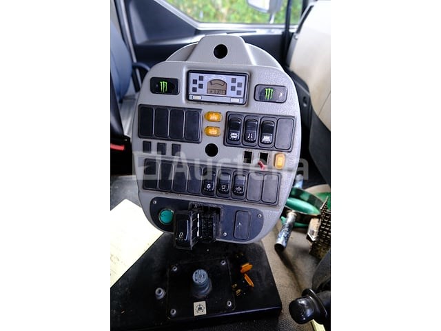 Volvo brush truck (2009-84,265 km)(vin: yv2tbm0a89b546382) - afbeelding 7 van  68