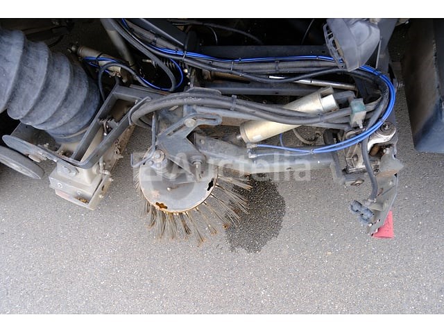 Volvo brush truck (2009-84,265 km)(vin: yv2tbm0a89b546382) - afbeelding 26 van  68