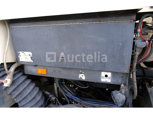 Volvo brush truck (2009-84,265 km)(vin: yv2tbm0a89b546382) - afbeelding 51 van  68