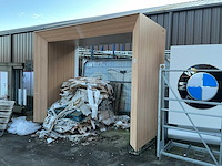 Volvo diverse houten toonzaalmeubels (2x) - afbeelding 7 van  9